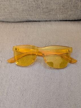 Yellow Kids Fashion Sunglasses - Trendy Tinted Shades